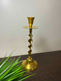 Подсвечник на витой ножке из латуни, Индия. Винтаж. Картинка 1